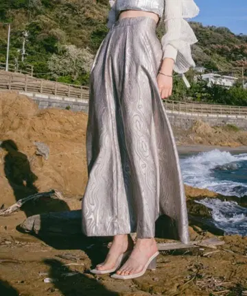 [ sahara/marte ] Marble Jacquard Skirt