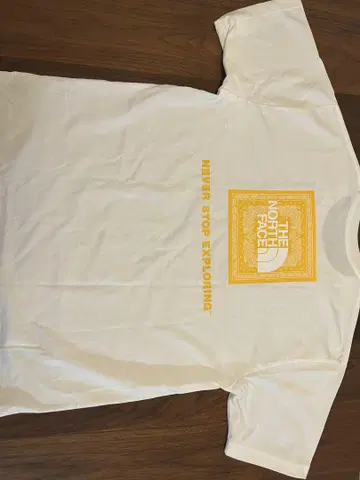 THE NORTH FACE 화이트 티셔츠