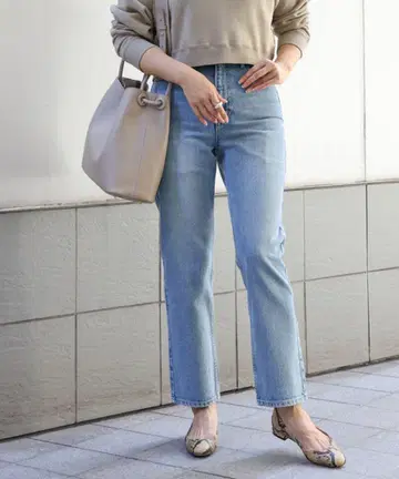 두지엠 클라세 슬림 크롭 데님