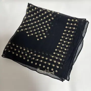 마가렛호웰 도트 무늬 스카프 네이비 42cm x 42cm