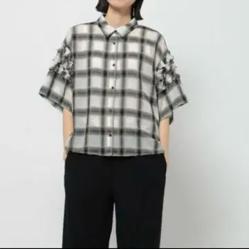 니코앤드 시어 옴브레 체크 프릴 셔츠