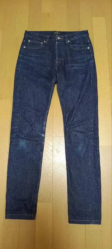APC 데님 PETIT NEW STANDARD 청바지