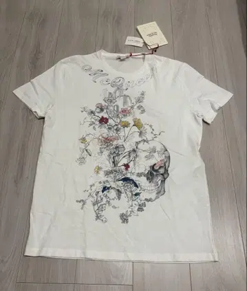 Alexander Mcqueen 알렉산더 맥퀸 t셔츠 새상품
