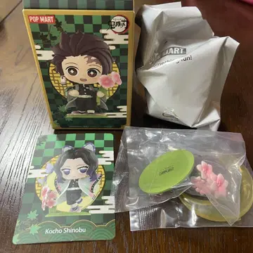 POP MART 코쵸우 시노부 피규어