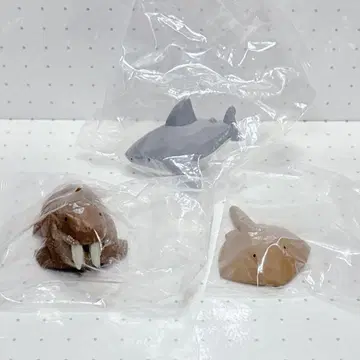 나무 조각 동물 피규어 바다코끼리 백상아리 가오리