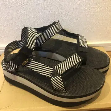 TEVA 테바 스포츠 샌들 23cm 블랙/화이트
