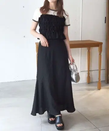 tiptop [세트 아이템] 셔링 뷔스티에 x 스커트 SET