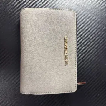 MICHAEL KORS 베이지 반지갑