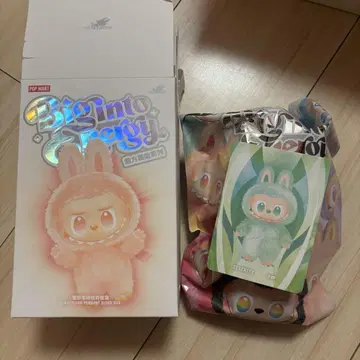 THE MONSTERS Big into Energy 라부부 labubu