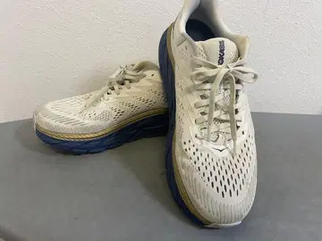 호카오네오네 클리프톤7 27.5cm
