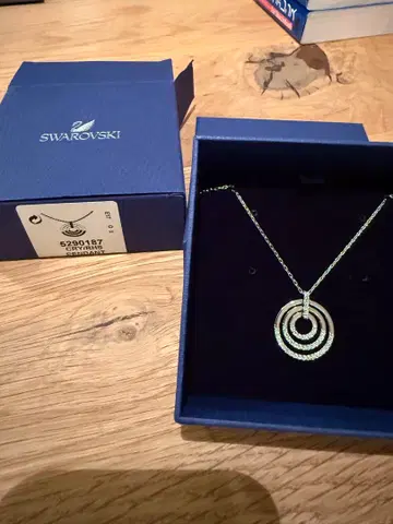 Swarovski 스와로브스키 5290187 목걸이