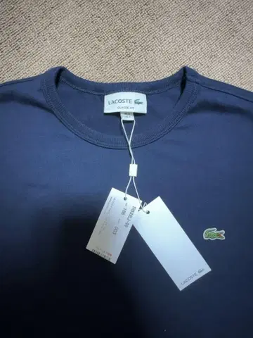 LACOSTE 네이비 반팔 티셔츠