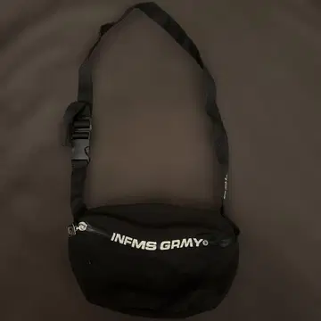 GRMY 바디백 블랙