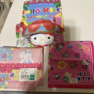 미사용 헬로키티 손수건 타월 손수건 햄버거 오키나와 패치워크