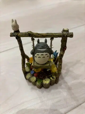 토토로 통나무 그네