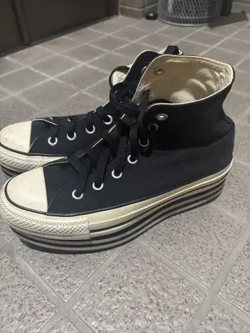 CONVERSE ALL STAR 청키 라인 통굽 스니커즈