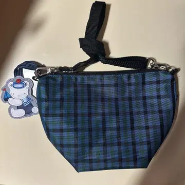 파밀리아 포셰트