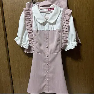 사키마루 짱 x MARS 콜라보 에이프런풍 셋업