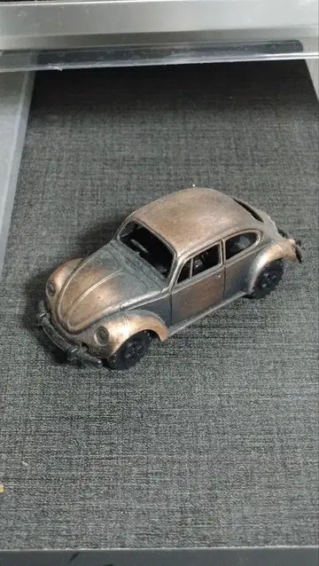 비틀 미니카 브론즈 연필깎이