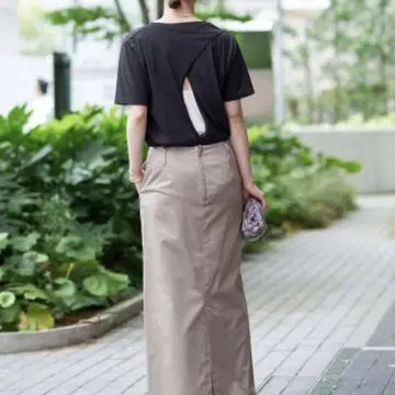 Uhr 백 오픈 TEE