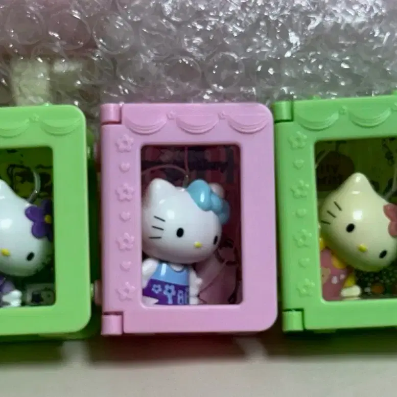 [Last Price] Vintage Kitty House Kitty Figures/Straps Bulk