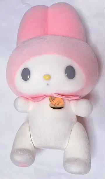산리오 마이멜로디 45주년 플로키 인형 벌스데이 피규어