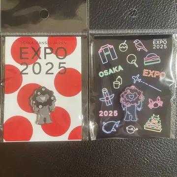 만박 EXPO2025 검은색 akuaku 핀 배지 2개 세트