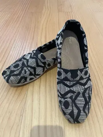 TOMS 슬립온 에스파드리유 27cm