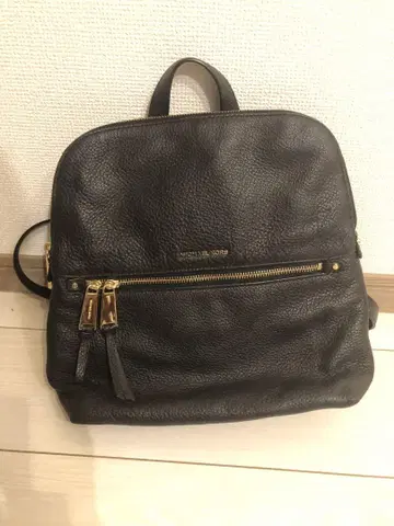 MICHAEL KORS 블랙 가죽 백팩