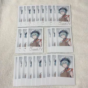 나기사 트라우트 Speciale welcome 데뷔 폴라로이드