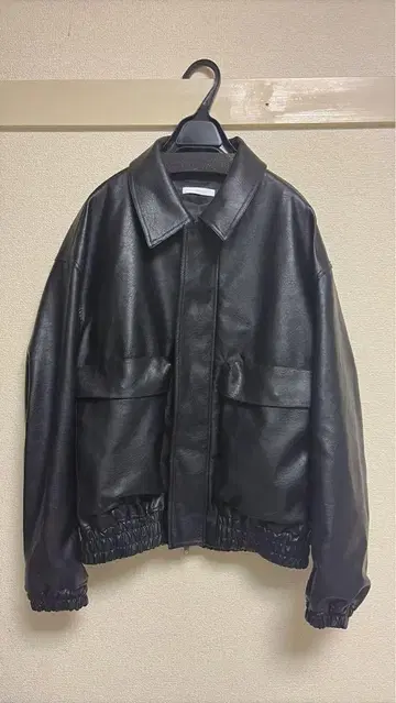 ARTIFICIAL GRAIN SHORT BLOUSON