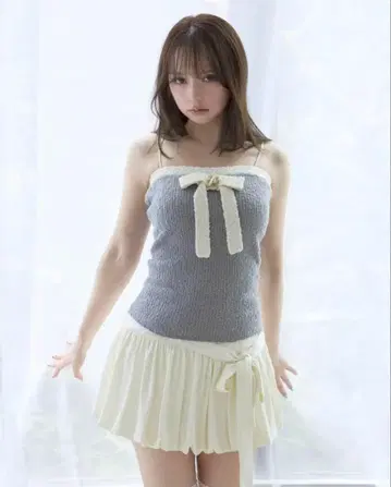 새상품 정품 andmary bicolor ribbon tops