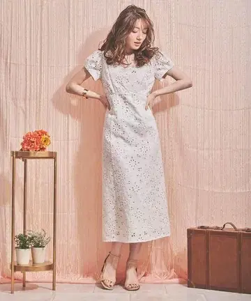 노엘라 코튼 자수 레이스 원피스