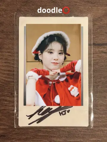 ARTMS 희진 친필 사인 폴라로이드