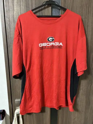 NCAA 조지아 불독스 로고 자수 티셔츠