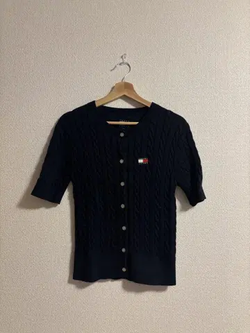 TOMMY JEANS 네이비 반팔 스웨터 M