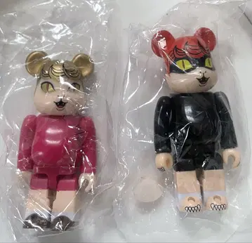 우메즈 카즈오 고양이눈 소년 베어브릭 2개 세트