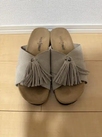 MINNETONKA 프린지 샌들 베이지 7 24cm