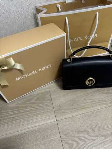 [미사용 새상품] MICHAEL KORS 마이클코어스 핸드백