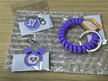 사나 TWICE 팝업 워크샵 코일 키링