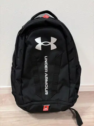 Under Armour 블랙 백팩