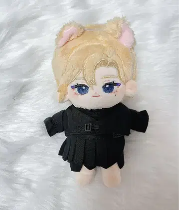 PLAVE NOAH 노아 10cm 봉제 인형  의류 세트