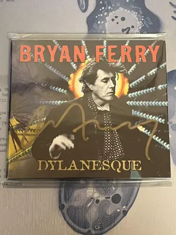 BRYAN FERRY / Dylanesque 브라이언 페리 사인입