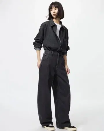 미사용품 유니클로 UNIQLO 배기 커브 청바지 30 데님 와이드