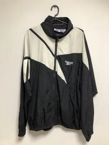 90년대 빈티지 구제 의류 REEBOK 리복 절개 나일론 자켓 M 사이즈