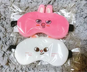straykids 안대 지니레트 돼끼
