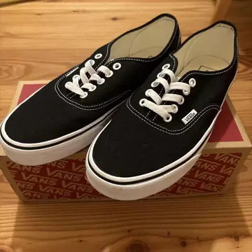 (미사용 새상품) VANS 어센틱 블랙