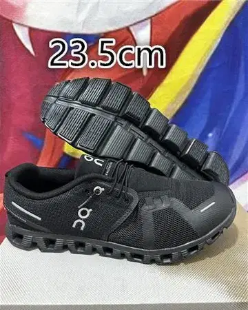 새상품 On Cloud 5 블랙 러닝화 23.5cm