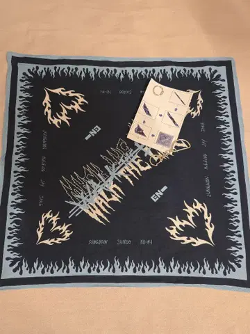 WALK THE LINE IN JP BANDANA
