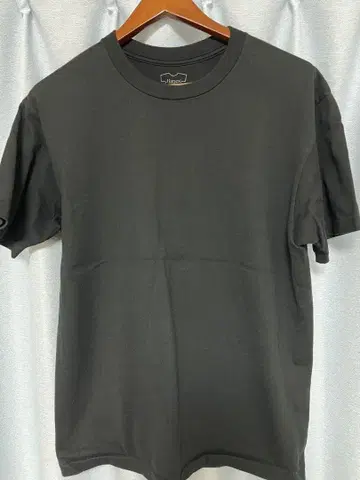 Hanes T-SHIRTS SHIRO & KURO 세트 헤인즈